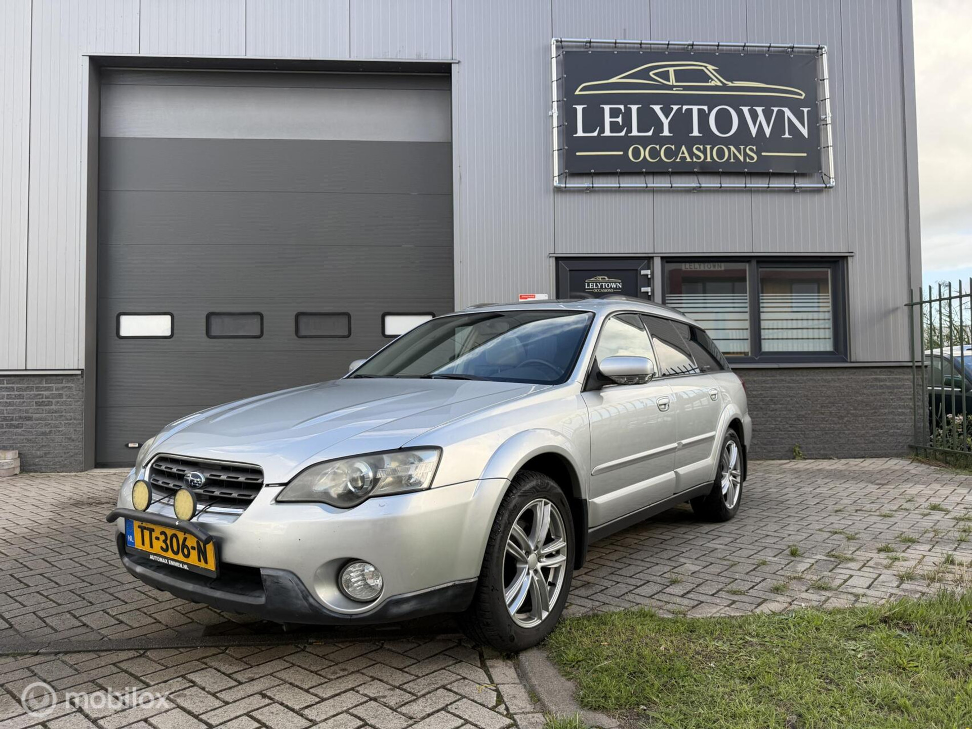 Subaru Legacy Touring Wagon 3.0R Executive | Pano | Leder |